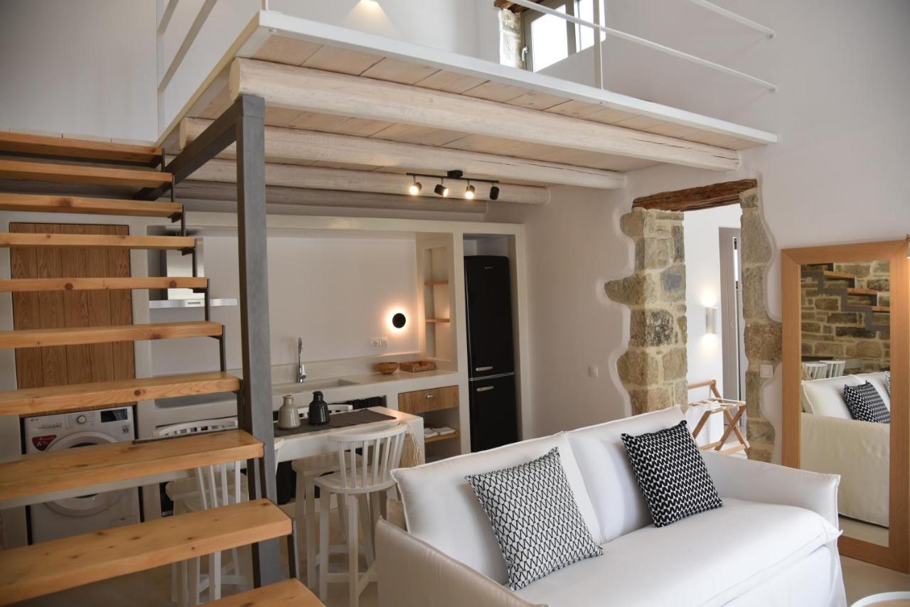 Laini Luxury Suites Pombia ภายนอก รูปภาพ